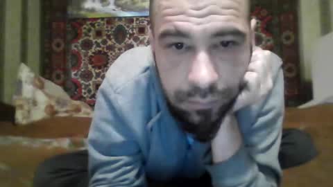 Snapshot of alferezsolvajo chatting on May 28, 8:55 am alferezsolvajo online show from May 28, 8:55 am