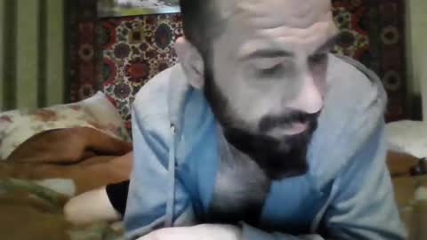 Snapshot of alferezsolvajo chatting on June 11, 2:04 pm alferezsolvajo online show from June 11, 2:04 pm