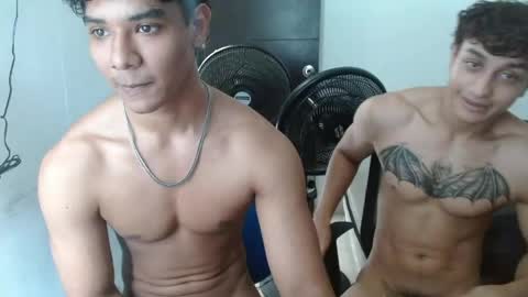 Snapshot of alfred_cantillo chatting on April 29, 4:33 pm alfred_cantillo online show from April 29, 4:33 pm