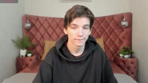 Alfred online show from October 18, 6:48 am