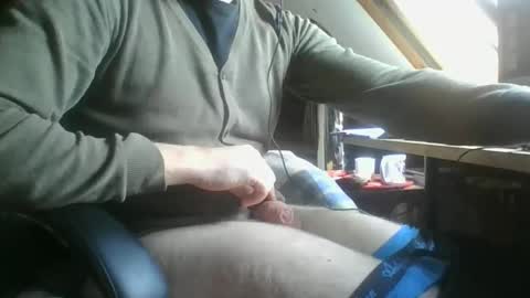 Snapshot of alfredosred123 chatting on September 22, 8:27 am Alfredo Ginger huge cock online show from September 22, 8:27 am