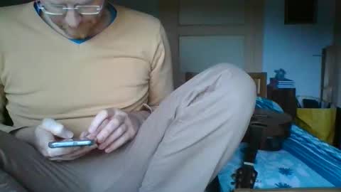 Alfredo Ginger huge cock online show from April 3, 5:11 pm