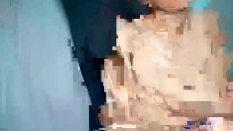 Snapshot of algris1997 chatting on December 30, 7:53 pm algris1997 online show from December 30, 7:53 pm