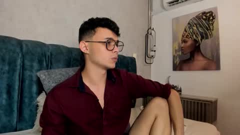 Snapshot of alhan_twink chatting on June 3, 6:27 am ALHAN online show from June 3, 6:27 am