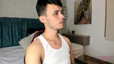 Snapshot of alhan_twink chatting on June 16, 6:16 am ALHAN online show from June 16, 6:16 am
