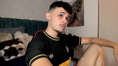 Snapshot of alhan_twink chatting on July 4, 5:13 am ALHAN online show from July 4, 5:13 am