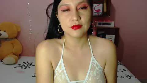 alixia online show from April 5, 10:34 am