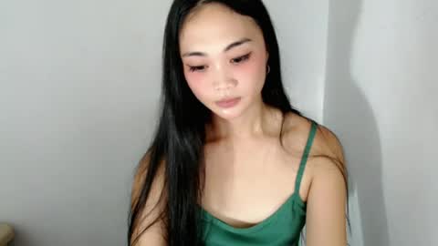 Snapshot of aliana_vibeme chatting on July 15, 1:55 am Call me Aliana online show from July 15, 1:55 am