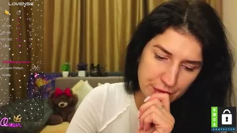 Snapshot of alianna_solo_kiss chatting on February 3, 12:21 pm Alianna online show from February 3, 12:21 pm