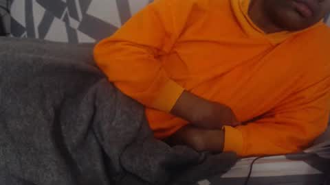 Snapshot of aliasallday chatting on December 24, 4:00 am Alias online show from December 24, 4:00 am