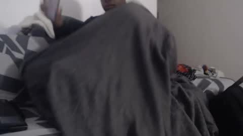 Snapshot of aliasallday chatting on January 28, 1:50 am Alias online show from January 28, 1:50 am