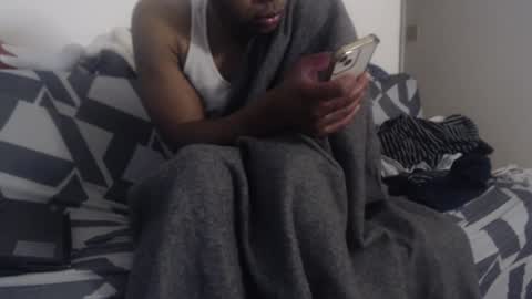 Snapshot of aliasallday chatting on January 30, 2:27 am Alias online show from January 30, 2:27 am