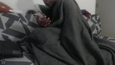 Snapshot of aliasallday chatting on March 7, 3:29 am Alias online show from March 7, 3:29 am