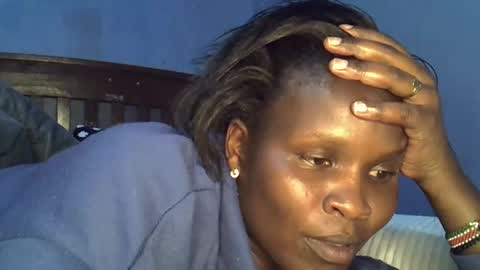 alic_crazy online show from November 9, 4:27 pm