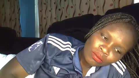 alic_crazy online show from February 4, 5:46 am