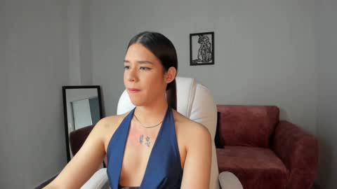 Snapshot of alice23jones chatting on December 31, 6:02 pm Alice online show from December 31, 6:02 pm