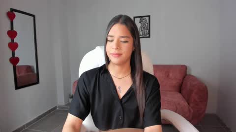 Snapshot of alice23jones chatting on March 8, 3:45 pm Alice online show from March 8, 3:45 pm