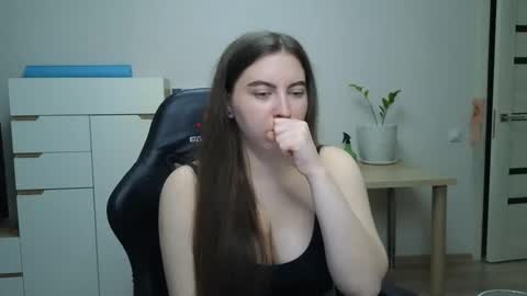 Alice online show from March 25, 2:45 pm