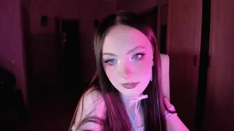 Alice Aris online show from October 5, 6:50 pm