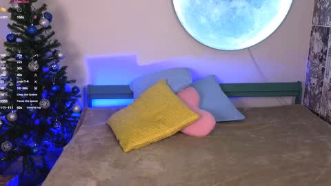 your Alice online show from December 25, 9:43 pm