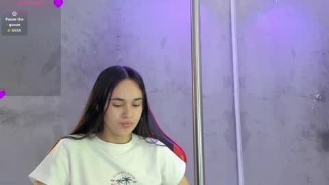 Snapshot of alice__susan chatting on April 28, 7:41 pm Alice Susan online show from April 28, 7:41 pm