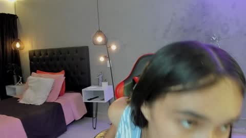 Snapshot of alice__susan chatting on May 9, 7:41 pm Alice Susan online show from May 9, 7:41 pm