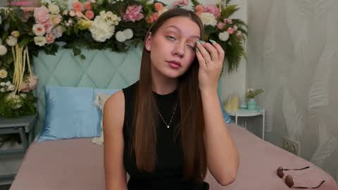 Alice in Wonderland  online show from March 12, 5:30 pm