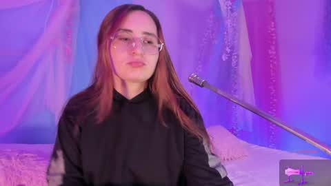 Snapshot of alice_cute77 chatting on April 29, 4:16 am Mey online show from April 29, 4:16 am