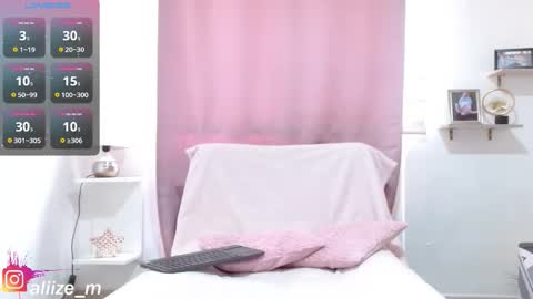 Snapshot of alice_dussan_ chatting on February 6, 7:17 pm alice online show from February 6, 7:17 pm