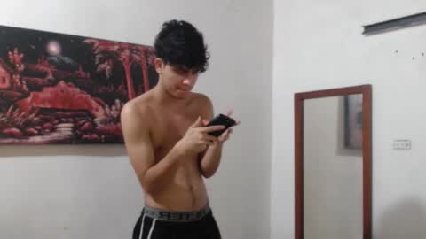 alice online show from November 17, 8:36 pm