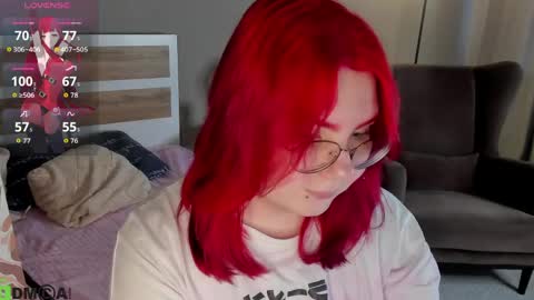 Snapshot of alice_kitagawa chatting on June 3, 12:08 pm Alice online show from June 3, 12:08 pm
