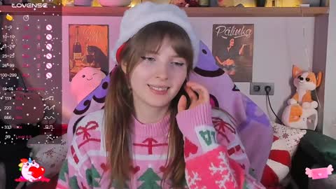 Snapshot of alice_langley chatting on December 24, 4:19 pm Alice 3 online show from December 24, 4:19 pm