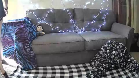 alice_leray online show from February 18, 2:49 pm