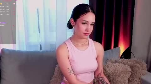 Snapshot of alice_loft chatting on July 29, 4:32 am Alice online show from July 29, 4:32 am
