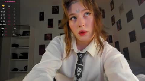  Alice  online show from February 3, 10:20 am