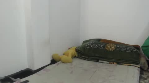 Alicia Aldara online show from February 25, 1:54 pm