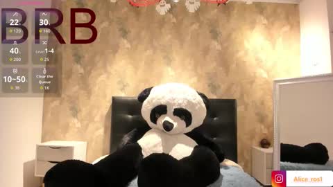 Alice  online show from October 15, 3:06 am