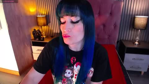 Snapshot of alice_sweetmomma chatting on April 30, 7:31 pm Alice online show from April 30, 7:31 pm