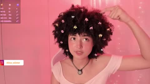 Alice  online show from November 19, 6:19 pm