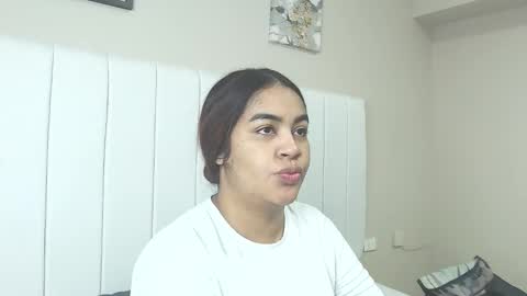 Alicia online show from January 16, 12:42 pm