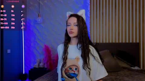 Snapshot of alicebels chatting on April 22, 6:27 am Your sweet Alice INST alicebellies online show from April 22, 6:27 am