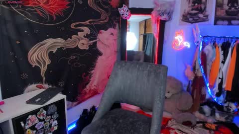 Alice Danger     online show from February 25, 8:07 pm