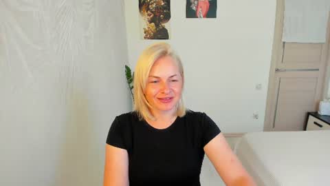 Alicee online show from July 12, 9:33 am