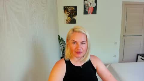 Alicee online show from July 13, 9:01 am
