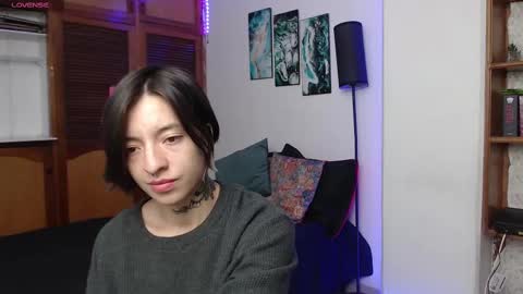 alicee_logan_ online show from September 30, 3:00 am