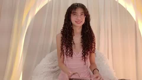 Snapshot of alicee_rodriguez chatting on July 9, 6:12 pm alice online show from July 9, 6:12 pm