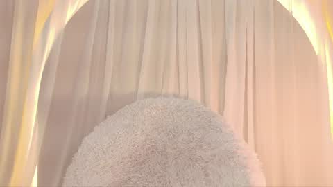 Snapshot of alicee_rodriguez chatting on July 10, 6:43 pm alice online show from July 10, 6:43 pm