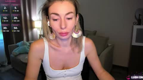 Daniella online show from February 27, 2:11 am