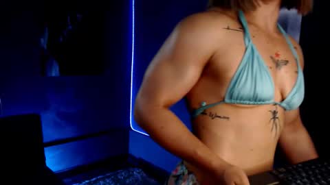 alicefit_212 online show from October 8, 1:53 pm