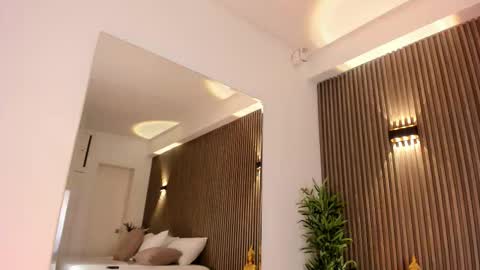 Alice  online show from February 26, 4:22 am